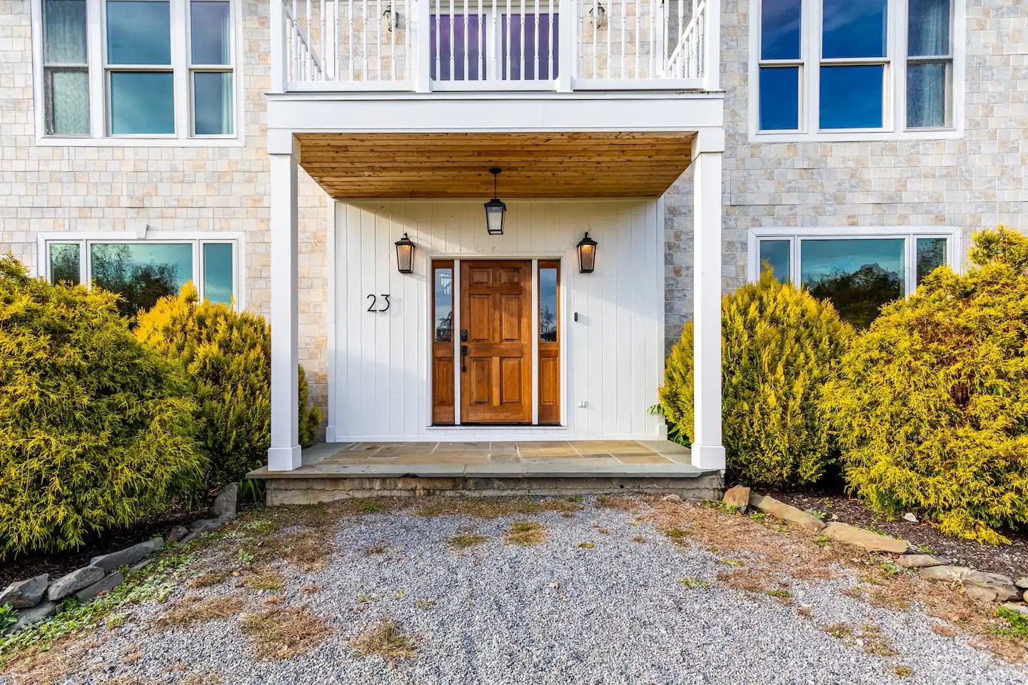 Rhinebrook Estate photograph 16